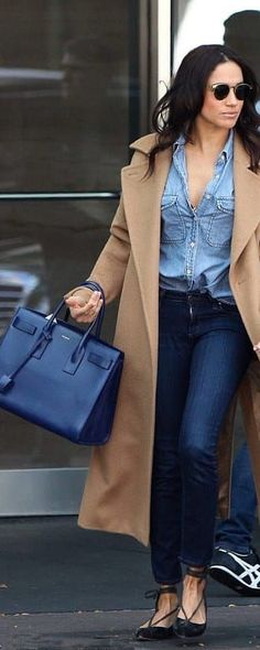 Golf Spectator Outfit, Spectator Outfit, Saint Laurent Bag Outfit, Max Mara Camel Coat, Outfit With Bag, Blue Birkin