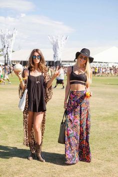 Festival Outfits Coachella, Mode Coachella, Moda Kimono, Celebrity Fitness, Burning Men, Moda Hippie