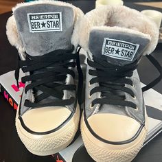 Beiwrpal Women's Warm Fur Lined Canvas Sneakers Cute Snow Shoes Size 7 Nwot Fur Lined Sneakers, Trendy Gray Sneakers With Flat Heel, Trendy Gray Winter Sneakers, Trendy Gray Lace-up High-top Sneakers, Gray Winter Sneakers With Round Toe, Trendy Gray High-top Sneakers, Trendy Gray Lace-up Sneakers, Sneakers Cute, Fur Sneakers