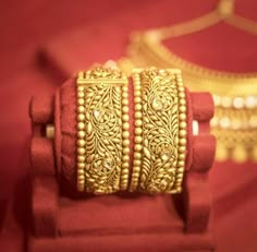 Indian Jewellery Gold, Pure Gold Jewellery, Gold Bridal Jewellery Sets, Bridal Accessories Jewelry, Surat Gujarat, Gold Jewelry Stores, Antique Jewelry Indian