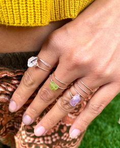 💚Raw and natural tiny peridot stone in adjustable dainty 18g gold or silver ring band with hand hammered ends. Perfect dainty little ring that can fit any fingers of your choice. 💚Peridot - An August birthstone. This gift from the heart of Mother Nature comes with a ton of healing properties. Deep-set calm, good health, restful slumbering, and restoring balance and harmony to the body, mind and soul are just a handful of things you can expect when you say yes to Peridot. Ring size- Fits 5-8 ad Raw Peridot, Dainty Gold Ring, August Birthstone Ring, Green Gemstone Ring, Raw Stone Ring, Bohemian Ring, Dainty Gold Rings, Tiny Rings, Peridot Stone