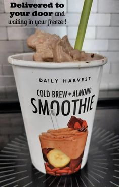 Daily Harvest Smoothie Daily Harvest Smoothies, Juice Blends, Smoothie Bowl Recipe Healthy, Almond Smoothie, Daily Harvest, Smoothie Bowl Healthy, Organic Fruits, Organic Fruits And Vegetables