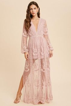 LACE MAXI ROMPER DRESS- V-NECK with hook- SHORTS LINING- SIDE SLITS- BALLOON SLEEVES- SHEER BACK- BACK ZIPPER WITH HOOK & EYESELF: 75% COTTON, 25% NYLONCONTRAST: 100% COTTONLINING: 100% POLYESTERChest armpit to armpit:S 18", M 20", L 22"Waist around on the smallest area, band area on the dress:S 27", M 29", L 31"Hips, the lining shorts, they are supposed to be loose fit:S 40", M 42", L 44"Model is wearing size small.ALL SALES ARE FINAL. Lace Dress Photoshoot, Lace Maxi Romper, Mauve Lace Dress, Vestidos Para Baby Shower, Boho Lace Dress, Boho Lace Maxi Dress, Maxi Romper Dress, Bohemian Rompers, Off White Lace Dress