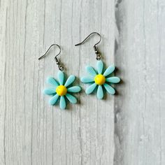 This simple, cute and lightweight earring is great for everyday wear, also it is a perfect gift for the person loves flowers 📌 You will receive one pair of the earring  📌 Each pair of earrings come with clear silicone backs  📌 Color of the earring cards & packing bags varies pending what I have in stock! 📌All order will be shipped within 1-3 business days of purchase  📌All order are handing with great care and checked thoroughly before it is shipped to you  ❗️ENJOY FREE STANDARD DOMESTIC SHIPPING WHEN YOU SPEND $35+  ❤️Favorite my shop for updates on new items or sale event ❤️ Thanks for visiting my shop, hope you find something you like, my goal is to make you smile when you receive your order ❤️ Cute Hypoallergenic Flower-shaped Earrings, Cute Flower Shaped Hypoallergenic Earrings, Cute Flower-shaped Earrings With Ear Wire, Everyday Flower Charm Drop Earrings, Cute Everyday Flower Shaped Earrings, Everyday Drop Earrings With Flower Charm, Trendy Hypoallergenic Flower Earrings, Cute Flower Charm Earrings For Everyday, Cute Everyday Earrings With Flower Charm