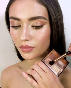 Charlotte Tilbury Wedding Makeup, Brighter Eyes, Eye Tricks, Makeup Looks Tutorial, Bridesmaid Makeup, Bride Makeup, Makeup Eyeliner, Gothic Style