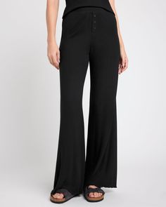 Black Casual Wide Leg Modal Bottoms, Casual Modal Wide Leg Bottoms, Casual Full-length Viscose Bottoms, Full-length Viscose Pants For Loungewear, Full Length Viscose Pants For Loungewear, Chic Modal Bottoms For Loungewear, Casual Modal Long Pants, Black Viscose Wide Leg Bottoms, Chic Stretch Modal Bottoms