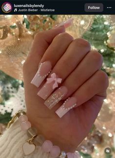 Cute Simple Nails Glitter, Elsa Nails Acrylic, Pink Christmas French Tip Nails, Pink Nail Christmas, Winter Nails With Initials, Nails Righnstones, Gel X Nails New Years, Winter Nail Inspo Coffin, Acrylic Nail Designs Winter Simple