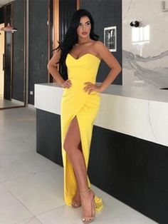 Yellow Formal Dresses, Yellow Formal Dress, Make Your Own Dress, Long Prom Dresses, Prom Outfits, Dresses Evening, Evening Party Dress, Mellow Yellow, Mermaid Dress