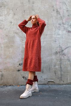 Ravelry: Suits me fine dress / kjole pattern by Anna & Heidi Pickles Knitted Winter Dress, Fitted Knit Dress, Knit Dress Pattern, Knit Dresses, Warm Dresses, Work Tops, Knitwear Design, Winter Dresses, Dress Pattern