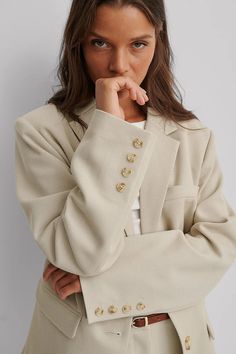 Oversized Twill Blazer Beige | NA-KD Planners 2023, Branding Photoshoot Inspiration, Jeans Overall, Blazer Beige, Branding Photoshoot, Future Fashion, Photoshoot Inspiration, Na Kd, Shirts & Tops