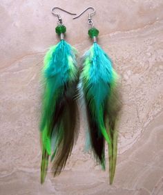 Green Bohemian Earrings With Feathers, Green Bohemian Feather Earrings, Bohemian Green Feather Earrings, Green Feather Earrings As A Gift, Beaded Feather Earrings, Colorful Rooster, Amazing Earrings, Beaded Feather, Pagan Crafts