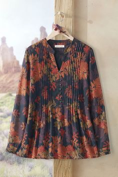 Light and color-rich as drifting autumn leaves, in a flattering tuck-and-release silhouette of brilliantly printed chiffon. Tunic For Women, Tunic Tops Outfit, Shirt For Women Stylish, Western Tops For Women, Salwar Design, Stylish Tunic Tops, Cotton Tops Designs, Frock Designs, Muslimah Outfit