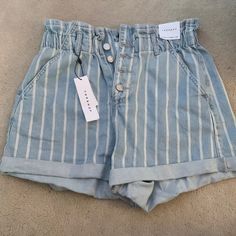 Perfect Condition, Never Been Worn! 4 Button Closure With Roll Cuff Bottom. 2 Front And 2 Back Pockets, All Functional Light Wash Shorts With Button Closure For Spring, Spring Light Wash Shorts With Button Closure, Light Wash Bottoms With Button Closure For Day Out, Light Wash Button Closure Shorts For Spring, Jean Shorts With Button Closure For Summer Day Out, Denim Shorts With Button Closure For Day Out, Blue Cotton Jean Shorts With Button Closure, Light Wash Summer Bottoms With Buttons, Denim Blue Bottoms With Button Closure For Day Out