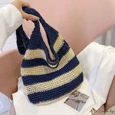 Bird in Bag - New single shoulder knitted hand knitted bag creative hand striped handbag fashion bag female Hand Knit Bag, Knitted Bag, Street Trends, Bird In Bag, Knitted Bags, Fashion Handbags, Hand Knitting, Fashion Bags, Street Style