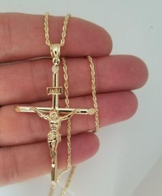 NEW-14k Real Yellow Gold Jesus Crucifix Religious Cross Pendant-Z836 Chain: 14k Solid Yellow Gold Rope Chain 16",18",20",22",24"-2.0 mm Pendant:     Avg. Weight-3.2 g     Material Type-14k Gold     Height-56     Width-37 Jewelry Photography Tutorial, Western Jewelry Necklace, Gold Crucifix Necklace, Golden Cross, Jesus Necklace, Mens Gold Jewelry, Gold Rope Chains, Religious Cross, Pink Accessories