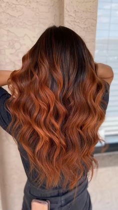 Balayage Hair Copper, Spring Hair Color Trends, Red Balayage Hair, Rambut Brunette, Black Hair Balayage, Spring Hair Color, Hair Color Auburn