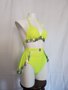 Recycled polyester fabric and post-consumer recycled plastic sequins! Be eco friendly for your next rave #raveoutfit #festivaloutfit #neon #ecofriendly #recycle Rave Fits, Belted Skirt, Look Festival, Bikini Style, Recycled Polyester Fabric, Skirt Belt, Circle Skirt