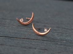 Crescent moon earrings for women 14k Solid Gold, 14k stud earrings, moon earrings rose gold, 14k solid gold earring, rose gold Earrings, Earrings for Women, Birthday Gift, Handmade Jewelry, Celestial Moon earrings All GUSSUL Jewelry comes with a Guarantee card. ---------------------------------------------------- P R O D U C T  ▼  I N F O R M A T I O N Material: 14k(58.5%)Solid gold Color: Rose gold(photo) or Yellow gold Stone: CZ Size: Refer To Photo (±10% Variable Size) Minimal variations in s Rose Gold Crescent Earrings, Earrings Moon, Crescent Moon Earrings, Romantic Jewellery, Gold Jewelry Earrings, Solid Gold Earrings, Solid Gold Rings, Gold Earring, Moon Earrings