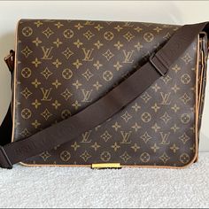 Reposhing This Item I Purchased From @Mony01988. Loved It, But Ready To Rotate For Something New. Questions? Leave A Comment Below! Louis Vuitton Messenger Bag, Authentic Louis Vuitton, Louis Vuitton Monogram, Louis Vuitton Bag, Messenger Bag, Bag Lady, Louis Vuitton, Monogram, Shoulder Bag