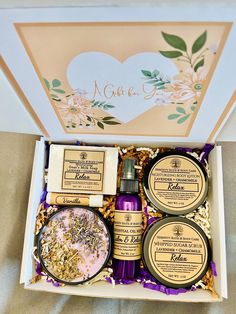 Pamper yourself or a loved one with our indulgent Bath and Body Spa Gift Set. Available in multiple scents, this luxurious gift basket is the perfect way to unwind and relax. Treat yourself or give the gift of self-care to a special woman in your life, like mom. Great for birthdays or as a thoughtful gift for coworkers. Our luxurious relaxation gift boxes feature quality bath and body care products that helps promotes stress relief, relaxation and self-care. Send a spa gift basket today to brigh Chamomile Soap, Bath Salt Gift Set, Bath And Body Gift Set, Bath Salts Gift, Relaxing Essential Oils, Essential Oil Mist, Gift For Coworkers, Spa Gift Set, Spa Gift Basket