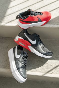 When you're running more than errands, shop ShoeCarnival.com for both trend-right street and sport performance Nike. Shoes Air, Nike Accessories, Swim Shoes, Nike Air Max For Women