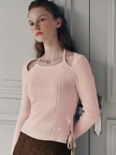 This angora halterneck knit exudes elegance and sophistication. It features luxurious angora yarn for a soft and cozy feel, exuding a relazed mood.- Ribbed texture for a comfortable fit- Pointelle stitch detail on the body panel for added interest- Semi-cropped length that makes your look stylish Semi Cropped, Ribbed Texture, Look Stylish, Baby Knitting, Baby Pink, Comfort Fit, Yarn, Texture, Knitting