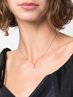 Vivienne Westwood pearl-logo Pendant Necklace - Farfetch Vivienne Westwood Necklace, Vivienne Westwood Jewellery, Pearl Logo, Demi Fine Jewelry, Fine Earrings, Lady Dior, Watches Jewelry, Vivienne Westwood, Pearl Pendant