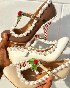 Dr Shoes, Funky Shoes, Party Heels, Really Cute Outfits, Crazy Shoes, Pretty Shoes, Christmas Fashion, Dream Shoes, Cute Fashion