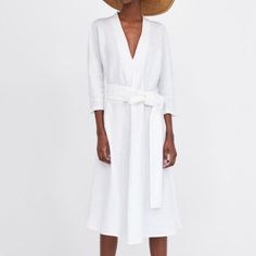 3/4 Sleeves Linen Dress/Kaftan From Zara, With An Optional Matching Belt. Marked Size Xs. 100% Linen. Made In Turkey. Fit Pics From Zara. Original Retail Price ~$150. Approximate Flat-Lay Measurements > Bust (Pit To Pit): 15.5" Waist: 15" Back Length: 46.5" Condition Report > Cleaned, Unworn Since, And Incredible Throughoutlight Signs Of Wear Always To Be Expected But No Holes, No Stains, No Odors, Or Other Significant Or Noticeable Flaws. Please Add A Comment If You Need More Info/Closeups/Meas Spring Beach Dress With 3/4 Sleeves, Summer Brunch Dress With 3/4 Sleeves, Spring V-neck Linen Dress For Brunch, White 3/4 Sleeve Maxi Dress For Vacation, Elegant Spring Midi Dress With 3/4 Sleeves, Elegant Spring Maxi Dress With 3/4 Sleeves, Elegant Spring Maxi Dress 3/4 Length, White Maxi Dress With 3/4 Sleeves For Vacation, Vacation White Maxi Dress With 3/4 Sleeve