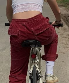 Lexi Howard, Rose Byrne, Catty Noir, Young Avengers, Bermuda Jeans, Cycling Workout, My Vibe, Photo Dump