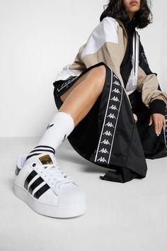 Adidas Editorial, Luxury Fashion Photography, Converse Photography, White Chunky Sneakers, Shoes Editorial, Shoes Fashion Photography, Mode Editorials, Sneakers Street, Shoes Ads