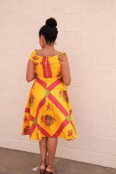 "African Ankara with black lace at the upper part knee length Dress handmade women pleated dress with sides pockets Made with polycotton fabric and velvet Dress with unique blue and yellow background with other vibrant multi color print. For office, party and all occasions Contact me for other sizes or if you want different body measurements. Return without notifications after 3 days will be subject to only exchange. The original shipping costs will be deducted from the original cost price for a Yellow Cotton A-line Midi Dress, Cotton Knee-length Patchwork Dress, Cotton Patchwork Knee-length Dress, Knee-length Cotton Patchwork Dress, Fitted Yellow Patchwork Dress, Yellow Printed A-line Dress, Yellow Cotton Party Dress, Yellow A-line Printed Dress, Fitted Yellow Cotton Dress