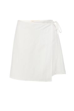 The Beach Mini-Skirt has a wrap and tie closure for a realxed and easy fit. You can wear it high waisted with your bikini top, or low on the hips with your favorite tank. Mallow's signiture honey-linen fabric allows for you to dress it down during the day, and dress it up for a warm tropical night. Mix and match with other honey-linen tops to get the maximum amounts of outfits out of limited suitcase space. Tropical Night, Mini Wrap Skirt, Linen Tops, Beach Skirt, Hawaii Beaches, Linen Skirt, Linen Top, Skirts For Sale, Wrap Skirt