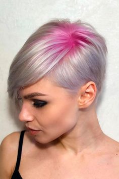 Ombre Short Hair, Ladies Short Hair, Purple Blonde Hair, Edgy Pixie Hairstyles, Pixie Hair Color, Blonde Hair With Pink Highlights, Haircuts For Ladies, Pink Ombre Hair