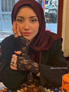 Dark Feminine Outfits Hijab, Goth Hijabi, Modest Makeup, Hijab Poses, Hijabi Brown Aesthetic, Hijabi Girls Aesthetics, Dark Feminine Aesthetic Hijabi, Office Shoes For Women, Hijabi Makeup