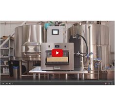 a video demonstrating how to use an automated machine for making beer in the homebrews