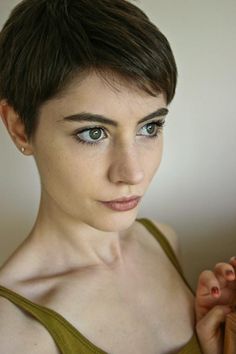 ivou Fine Hair Pixie Cut, Fine Hair Styles For Women, Dunner Wordend Haar, Pixie Crop, Best Pixie Cuts, Short Pixie Haircuts, Short Pixie Cut, Haircuts For Fine Hair, Short Haircut