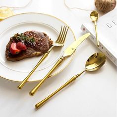 Curve Flatware - Flatware Sets - YALA LIFE Western Dinnerware, Luxury Cutlery, Diner Table, Gold Cutlery Set, Gold Cutlery, Gold Flatware, Silver Cutlery, Dessert Fork, Dessert Spoons