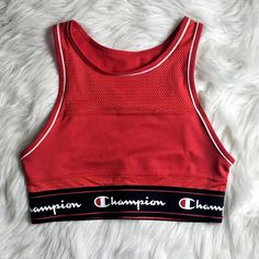 Never Worn Red Racerback Activewear For Training, Sleeveless Sports Crop Top With Letter Print, Sleeveless Letter Print Crop Top For Sports, Red Sports Bra For Training, Red Athleisure Tops With Letter Print, Casual Red Activewear For Sports, Red Tops For Summer Sports Events, Red Tops For Sports Events In Summer, Red Summer Tops For Sports Events