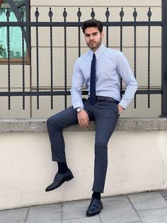 Best Men Formal Outfits, Navy Blue Shirt Outfit Mens Formal, Guys Formal Outfits, Outfit Formal Hombre, Men Formal Outfit Classy, Mens Fashion Formal, Formal Outfit Men, White Shirt Outfit For Men, Business Formal Men