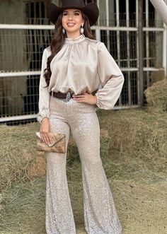 Western Chic Outfits Party, Winter Cowgirl Outfits Party, Western Outfits For Christmas, Western Theme Gala Outfit, Elegant Western Outfits Women, Formal Cowgirl Outfits Glam, Fancy Cowgirl Outfits Party, Formal Country Outfit, Western Semi Formal Attire