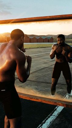 Adonis Creed, Jordans Aesthetic, Michael Bakari Jordan, Creed Movie, Boxing Images, Boxing Posters, Man Up Quotes, Michael B Jordan, Rocky Balboa