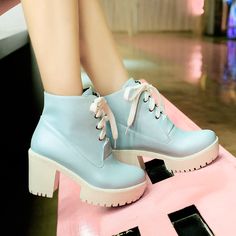 shopdollydynamite: Shoes Áo Blu, Kawaii Shoes, Pretty Shoes, Womens Fashion Trends, Pastel Blue, Blue Shoes, Timberland Boots