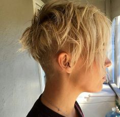 Messy perfection Short Pixie Hairstyles, Shave Hair, Pixie Haircuts For Women, Low Fade Haircut, Modern Haircuts, Mens Haircuts Fade, Best Pixie Cuts, Pixie Haircuts, Haircuts For Women