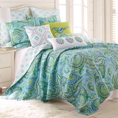 the comforter is neatly made and ready to be used in this bedding set