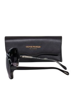 Stay sleek and super chic on a sunny day with these Oliver Peoples sunglasses! Made in a trendy square design with bold tinted lenses, these beauties are a must-have accessory for all your seasonal excursions. Whether you're headed downtown for brunch or setting out on a yacht with your BFFs, throw these bad boys on and you'll be good to go! Grey frames Square silhouette Dark tinted lenses Original case included Lens width 2.5” Lens height 2” Square Frame Sunglasses With Gradient Lenses For Travel, Square Frame Polarized Sunglasses For Travel, Travel Sunglasses With Polarized Square Frame, Square Frame Sunglasses With Mirrored Lenses For Travel, Rectangular Polarized Sunglasses For Travel, Square Frame Sunglasses With Uva Protection For Travel, Rectangular Sunglasses With Uva Protection For Travel, Modern Shield Sunglasses With Gradient Lenses For Travel, Sleek Shield Sunglasses With Gradient Lenses