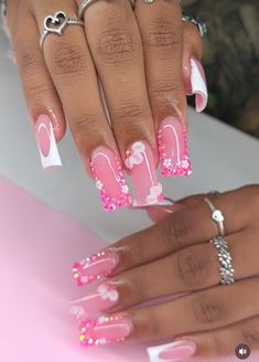 Pink Birthday Nails, Fake Crying, Girl Pranks, Netflix Premium, Girly Acrylic, Acrylic Nail Shapes