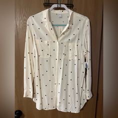 Old Navy Women’s Button Up Polka Dot Shirt. Never Worn, Still Has Tag. Size Large. Polka Dot Button-up Blouse For Work, Polka Dot Shirt With Button Closure For Work, Polka Dot Button-up Work Tops, Polka Dot Long Sleeve Shirt For Workwear, Polka Dot Tops With Buttons For Workwear, Polka Dot Tops With Button Closure For Workwear, Polka Dot Workwear Top With Button Closure, Boyfriend Plaid Shirt, Button Up Shirt Womens