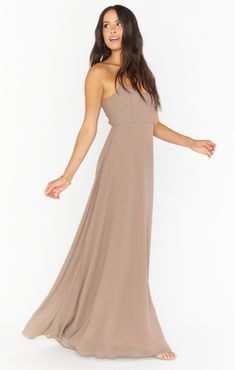 The Faith Maxi Dress has raised the bar for elegant bridemaids. This stunning maxi has a fitted bodice that hits at the top of your waist allowing the dramatic sweep of her full skirt to flatter as you walk. Trust us when we say, you gotta have Faith! Pale Pink Maxi Dress, Empire Maxi Dress, How Many Bridesmaids, Goddess Gown, Mumu Dress, Tie Maxi Dress, Amanda Dress, Maxi Bridesmaid Dresses, Maxi Slip Dress