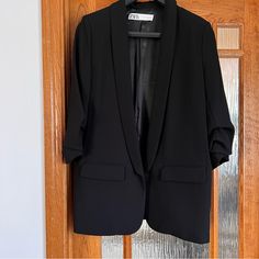 Nwot, Blazer Zara Black Blazer, Classic Outfit, Open Front Blazer, Blazer Black, Zara Jackets, Classic Outfits, Black Blazer, Black Blazers, Zara Black